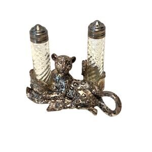 Vintage Arthur Court Cast Silver Plated jaguar/Leopard Salt & Pepper Set